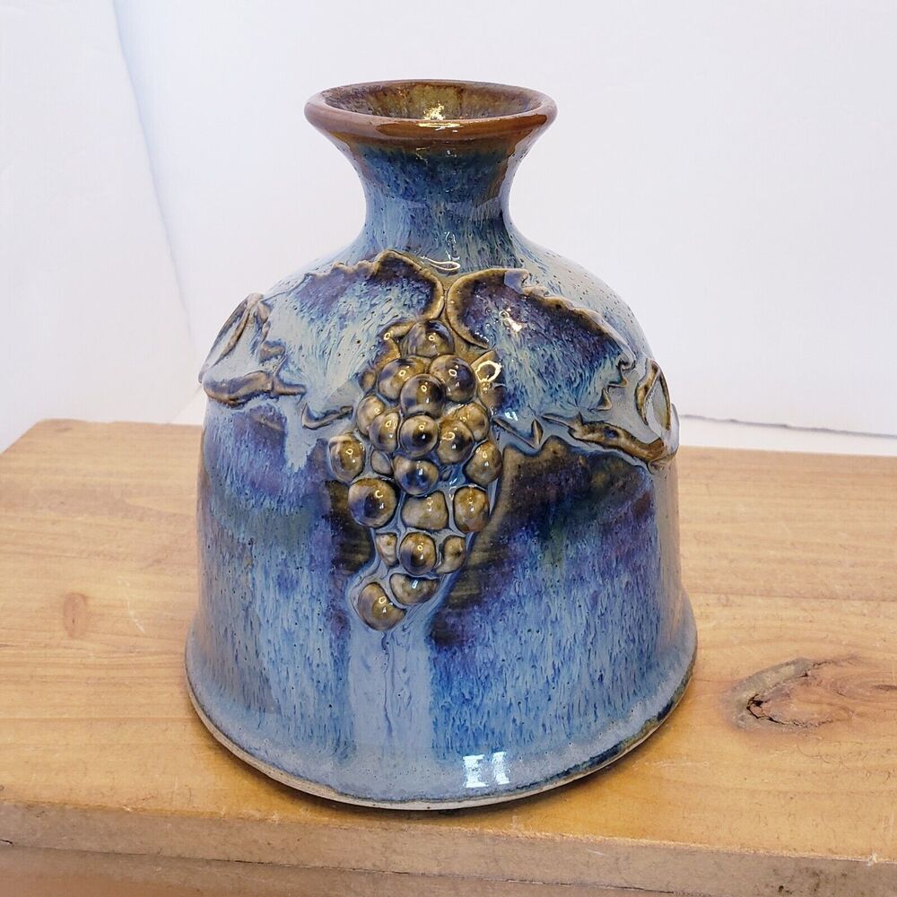 Vintage Greg Olson California Art Pottery‎ Stoneware Handmade Grapes Vase Blue